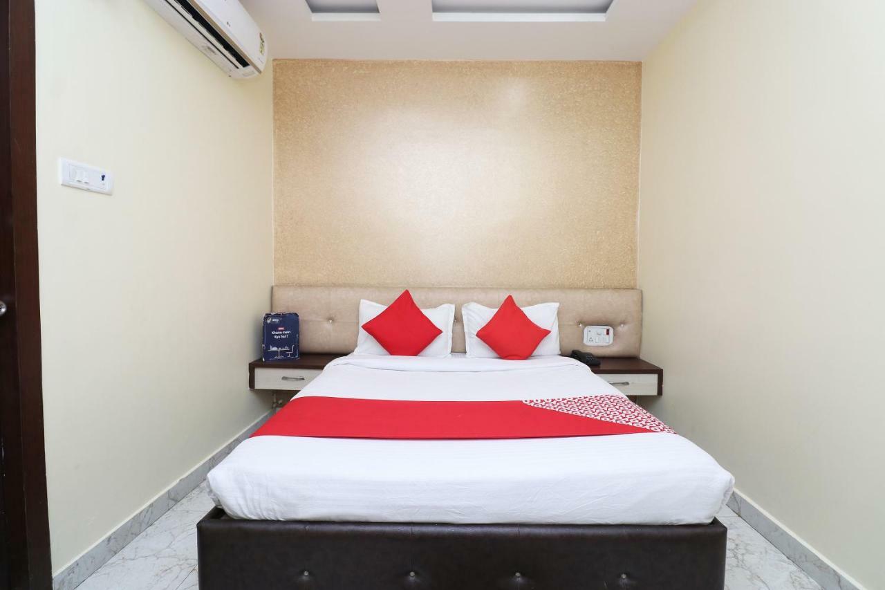 Oyo 27750 Bhagwati Residency Mirzāpur Exterior photo