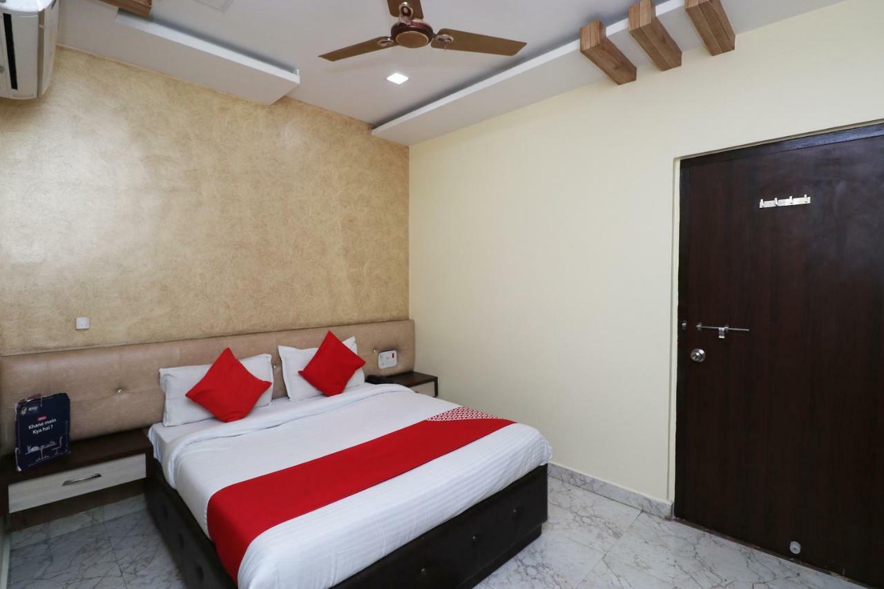 Oyo 27750 Bhagwati Residency Mirzāpur Exterior photo