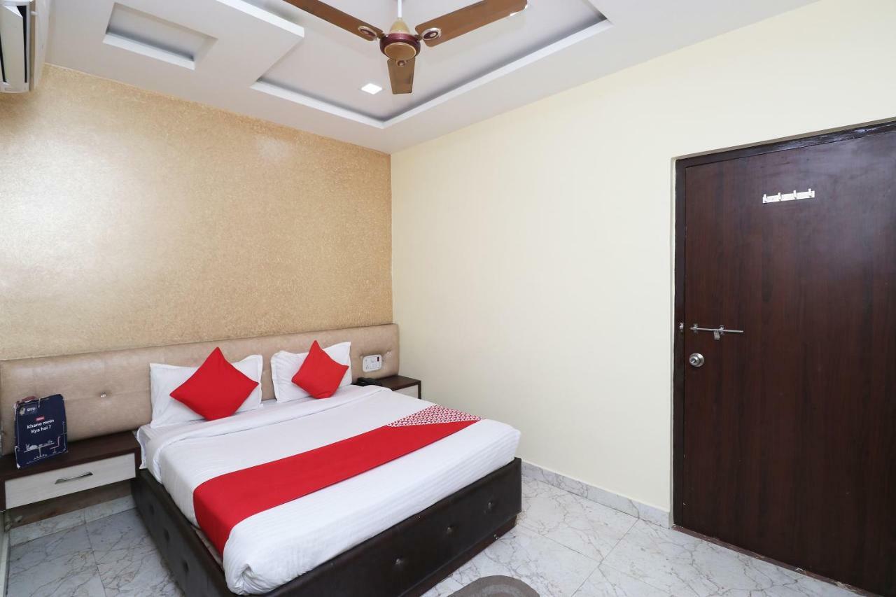Oyo 27750 Bhagwati Residency Mirzāpur Exterior photo